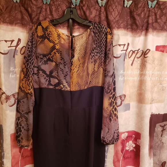 Leopard Print Dress - Picture 4 of 4